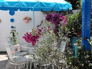 Bouganville Apartment Adamantas (Milos)