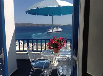 Bouganville Adamantas (Milos)